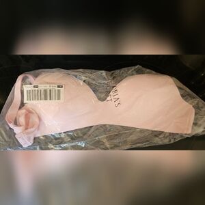 T Shirt Lightly Lined Victoria's Secret 34D